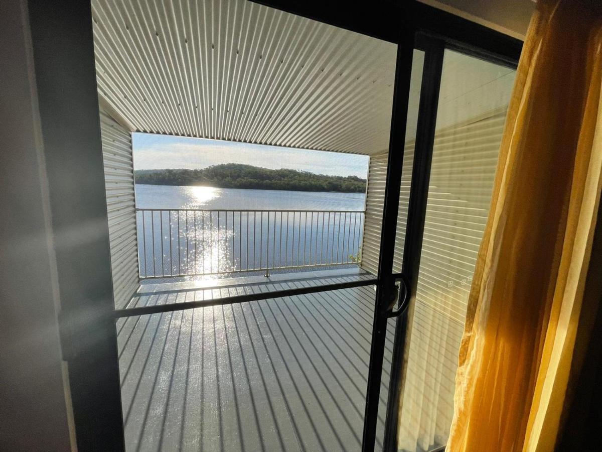 De Lago Resort On Lake Bennett Экстерьер фото