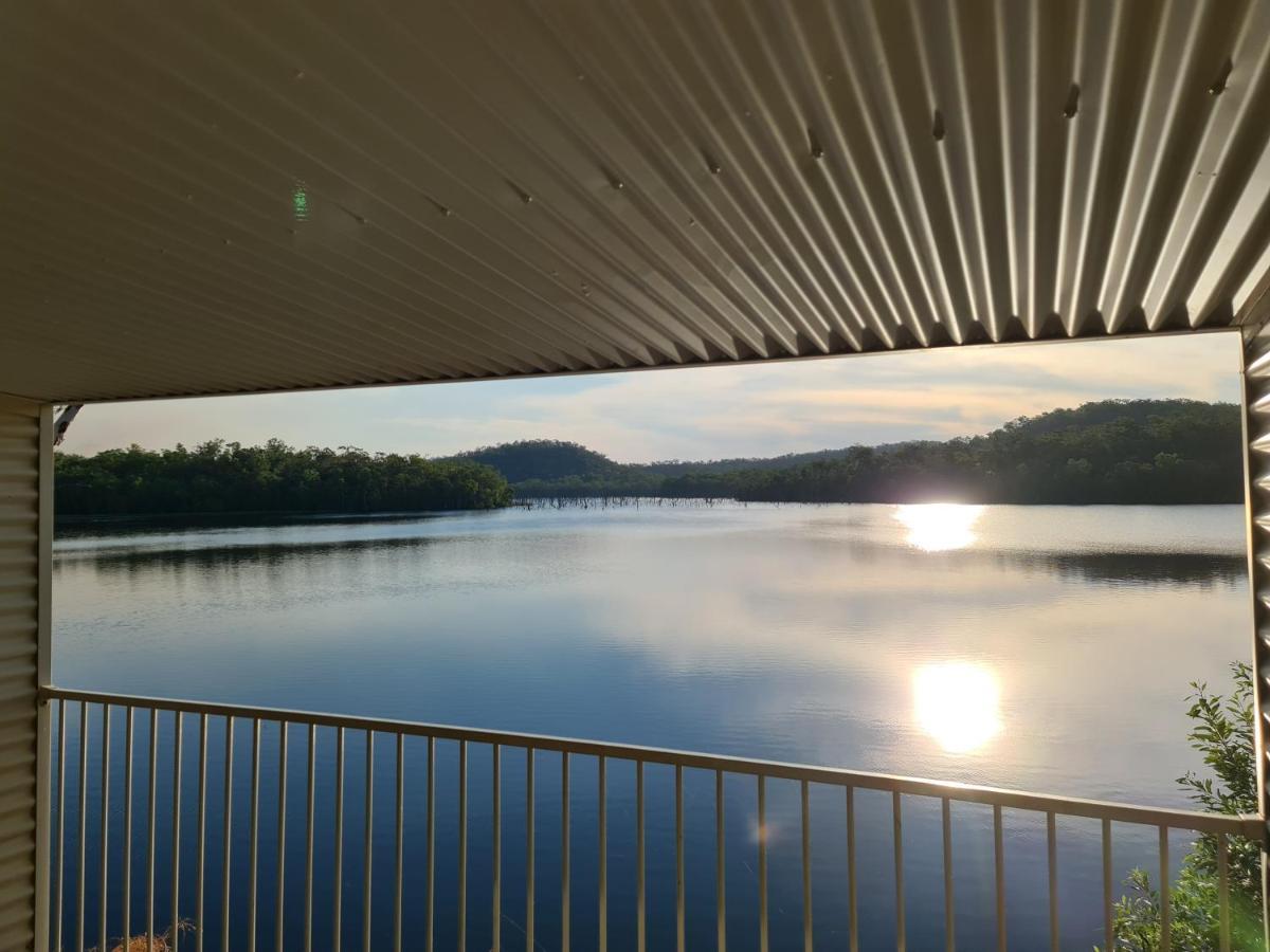 De Lago Resort On Lake Bennett Экстерьер фото